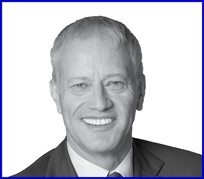 05_439182-3_photo_BOD Blue strokeQuincey.jpg